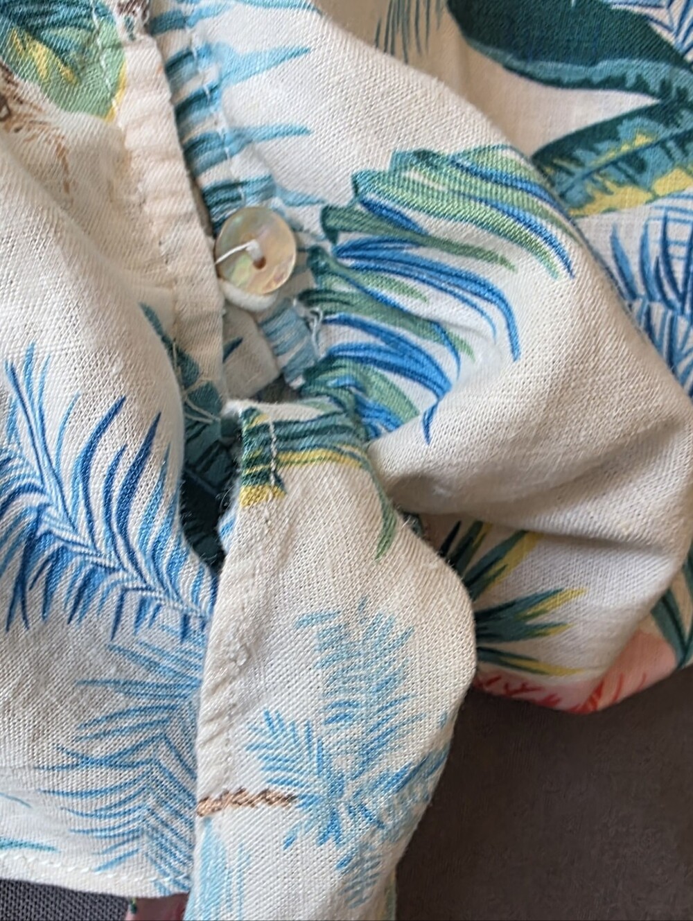 C&C California Tropical Tie-Front Blouse in Cream with Teal & Coral Print - Picture 2 of 5